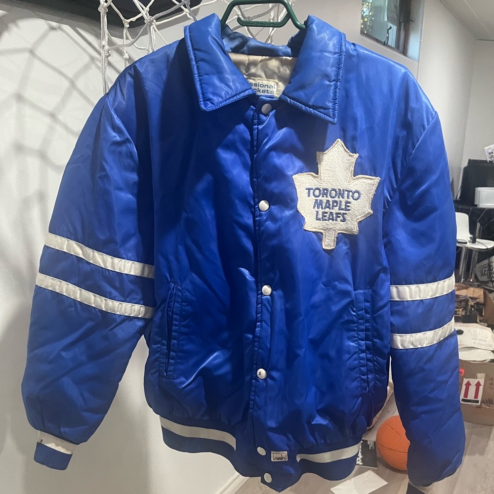 Vintage (~1980) Toronto Maple leafs Bomber Jacket